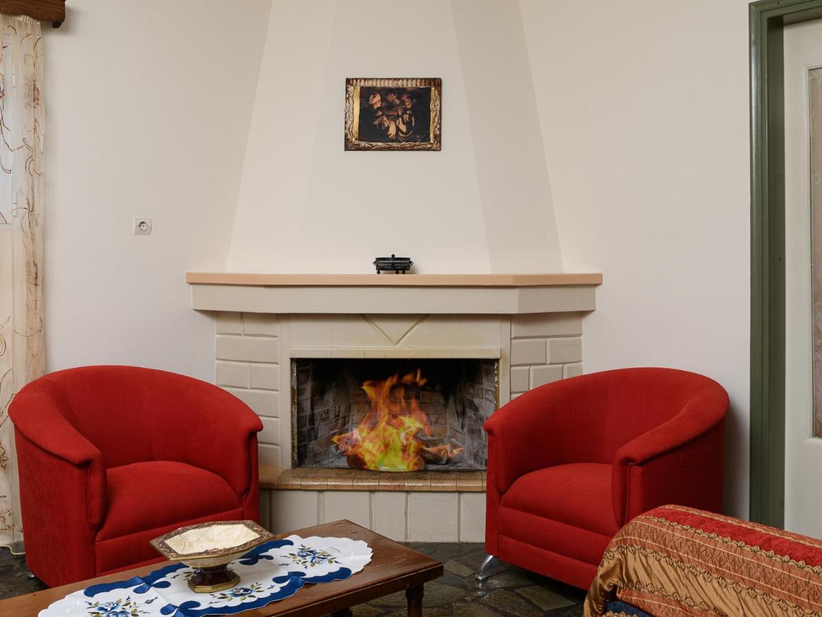 Petrakis Afrathias Garden House Villa Kalamaki  Dış mekan fotoğraf